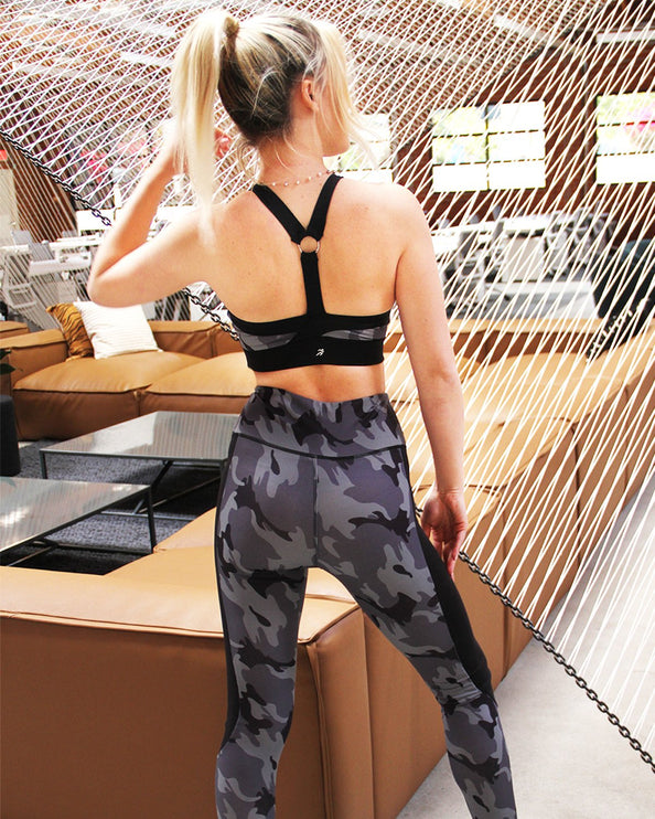 Veloso Supplex Moisture-Resistant Fashion Leggings & Sports Bra Set